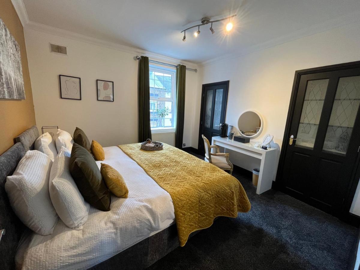 Contemporary & Chic Inner Terrace 5 Mins From Barnsley Town Centre Eksteriør billede